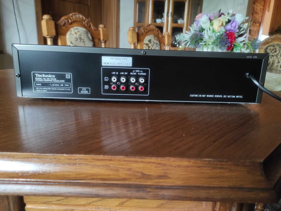 Korektor graficzny Technics SH-8046
