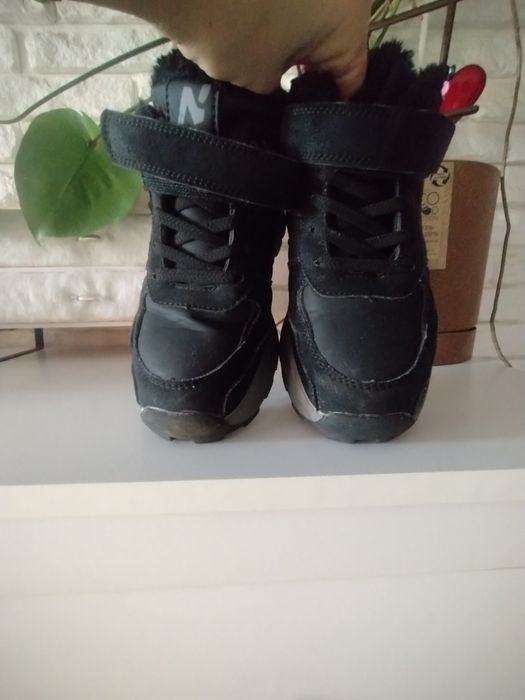 Buty przejściowe czarne ocieplane