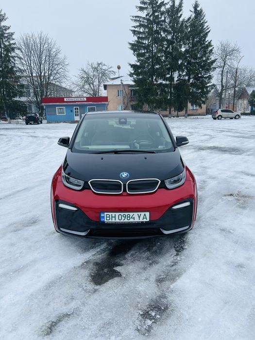 БМВ і3s Електро.