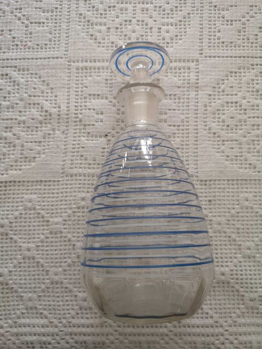 garrafas antigas muito bonitas