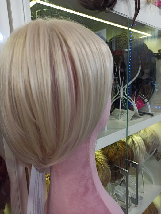 Tupet damski, topper , dopinka w kolorze jasny blond 30cm z grzywką
