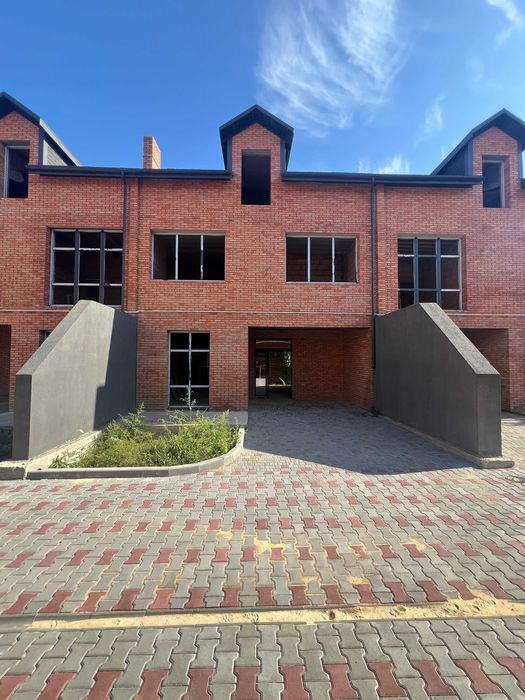 Продам таунхаус на Таирово Кирпичный дом Газ Море