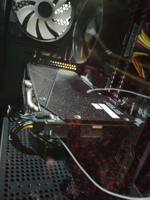 Gtx 1660 Super em muito bom estado