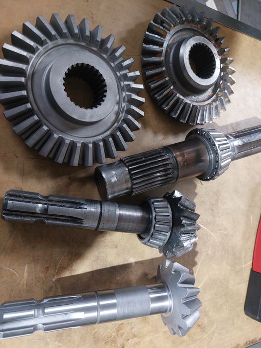 Виготовлення шестерен для верстатів та техніки. Зубонарезка. Шестерня.