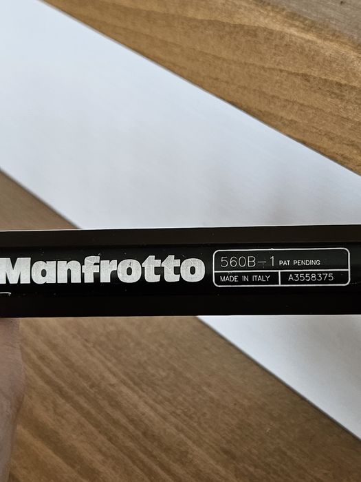 Видеомонопод Fluid Video Monopod with HeadManfrotto (560B-1)