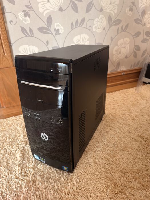 Computador Desktop HP - Ideal para Uso Basico