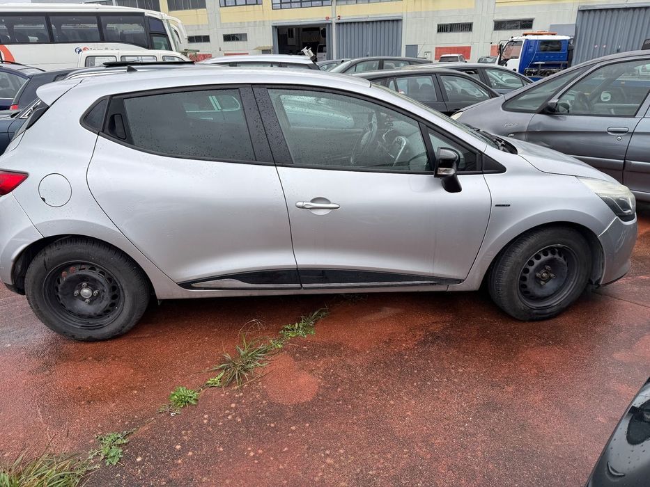 Renault Clio IV para peças