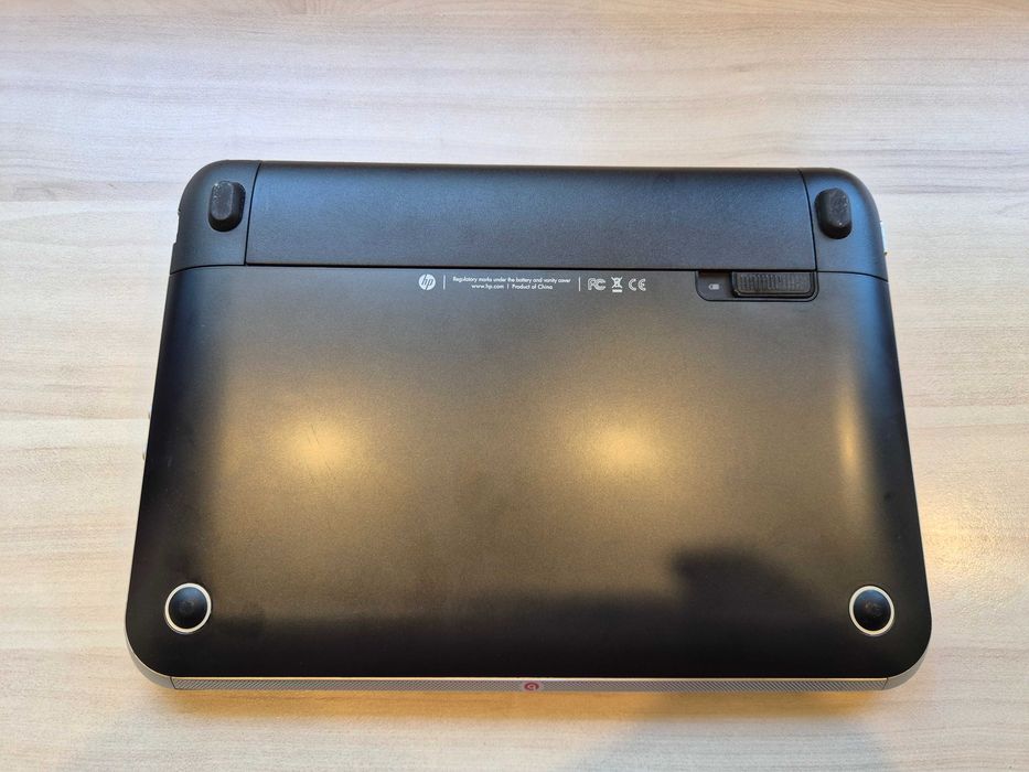 Laptop HP Mini 210-4000 + torba + zasilacz