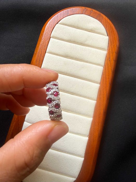 Anel Prata 925 Pedras Vermelhas Aro 17.3mm ring