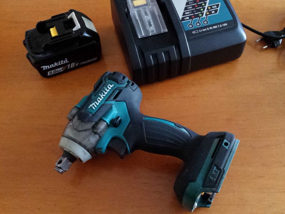 Makita DTW285 klucz udarowy 18V LXT 280Nm 1/2cala zakrętarka impact
