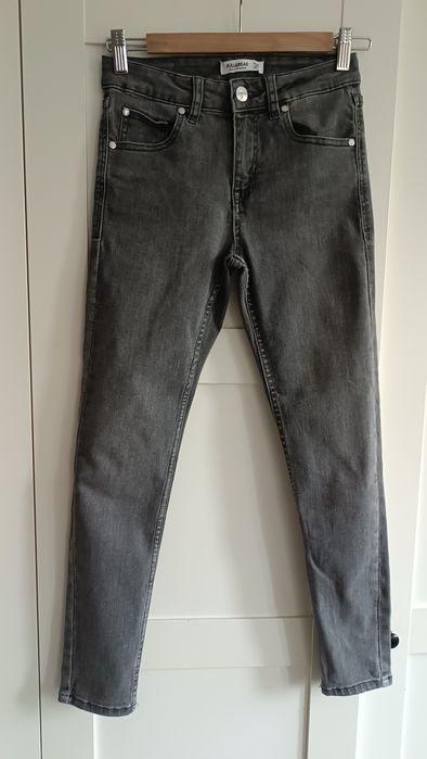 Pull&Bear Spodnie jeansowe rurki 36 S szare skinny