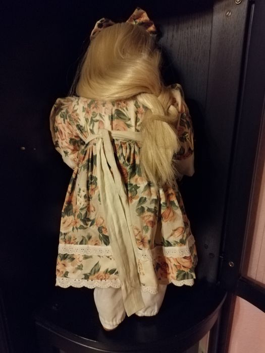 Duża porcelanowa lalka kolekcjonerska sygnowana unikat