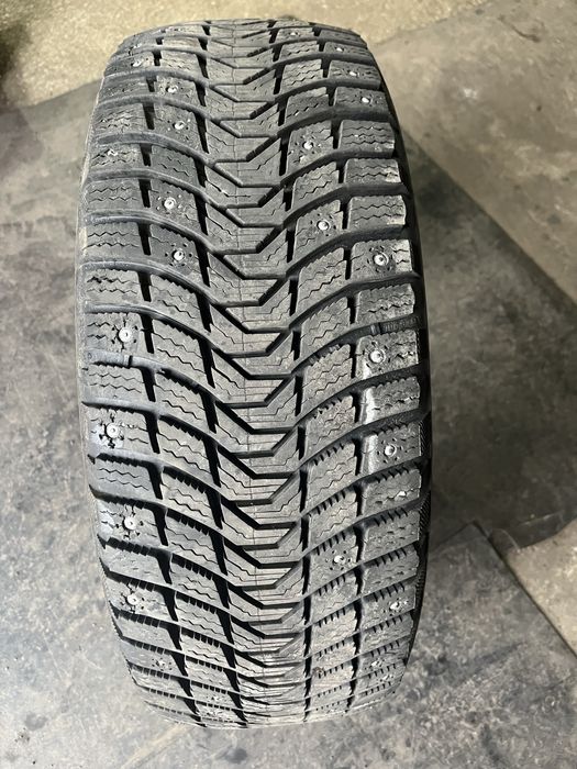 Продам шини мішелін комплект 4шт