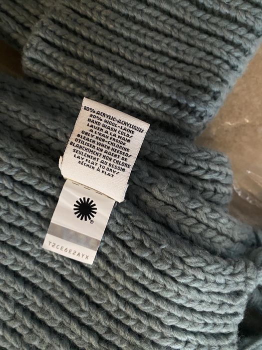 Шапка і шарф/ комплект жіночі оригінал UGG