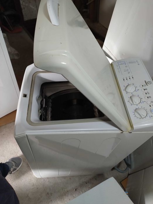 пральна машина INDESIT WITL 86 (італійська)