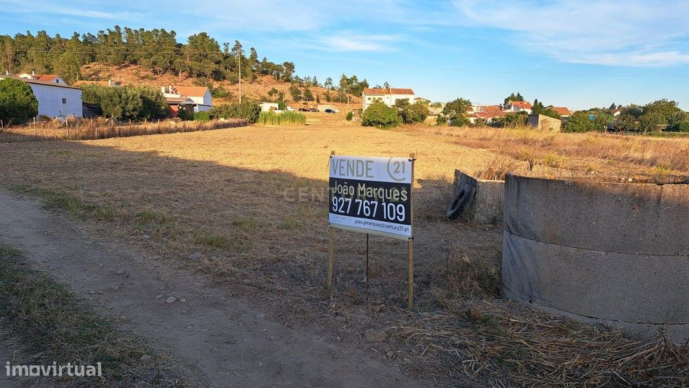 Terreno  Rústico em Riachos, Torres Novas - 4975m²