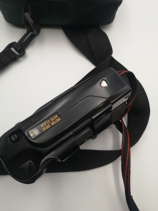 Aparat Cannon Mate 930 SD?