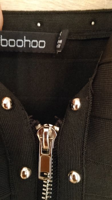 Sukienka dopasowana M/L