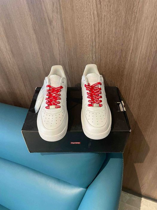 Nike Air Force 1 Low Supreme Biały r.42