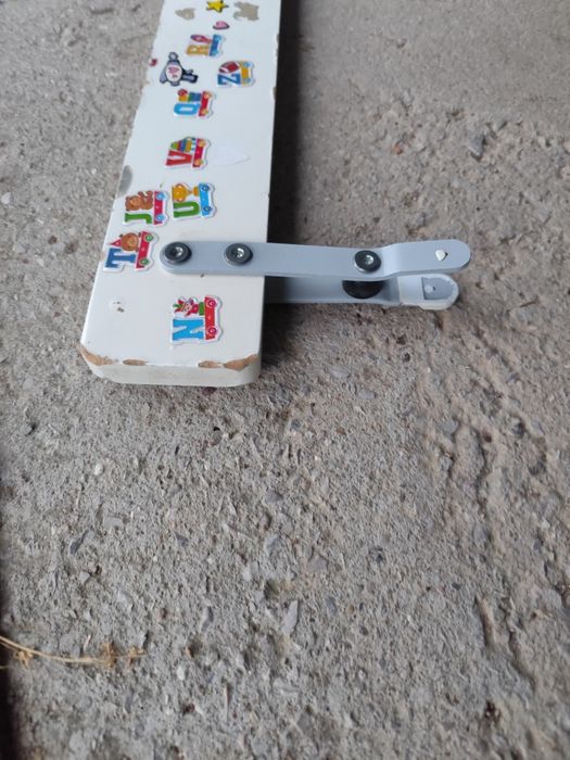 Oddam barierkę do łóżeczka