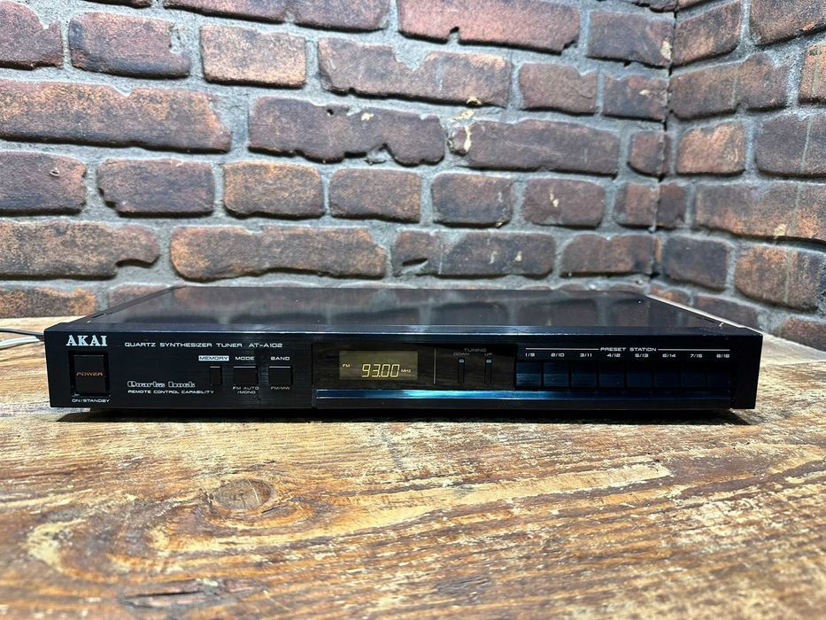Tuner Radiowy Akai AT A-102