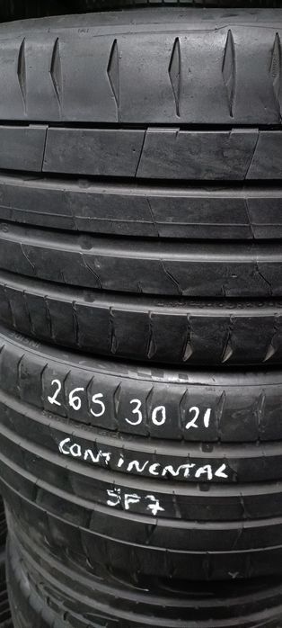 Pneus 265/30/21 Continental
