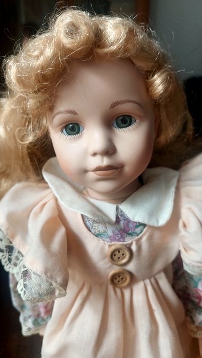 Boneca de Porcelana