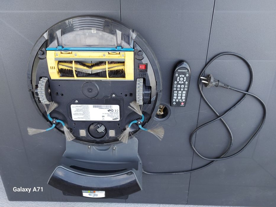 Odkurzacz Samsung SR8F30