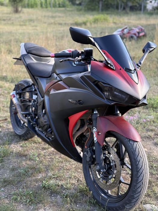 Yamaha YZF-R3 2015
