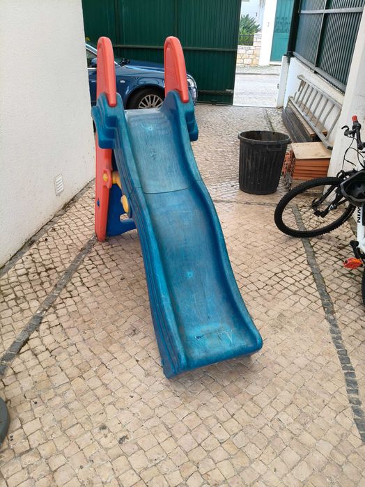 Escorrega infantil FEBER