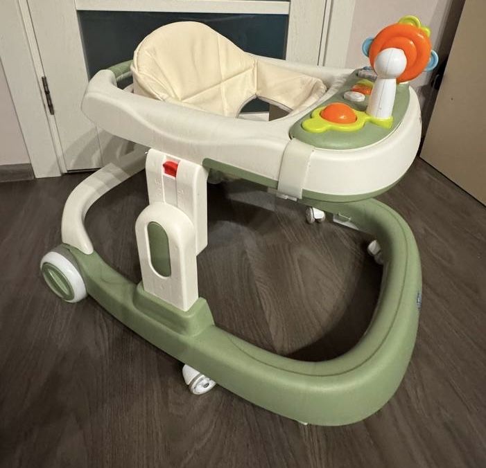 Дитячі ходунки Baby Walker з ігровою панеллю