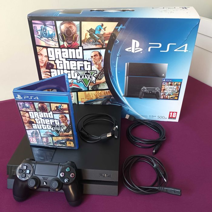Bo ps4 fat dysk 500gb + okablowanie + pad + gta V playstation 4