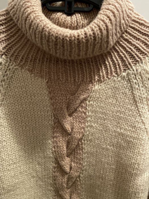 Camisola/Camisolao Lã Shetland beje ideal Neve feita á mão ,nova excelente qualidade