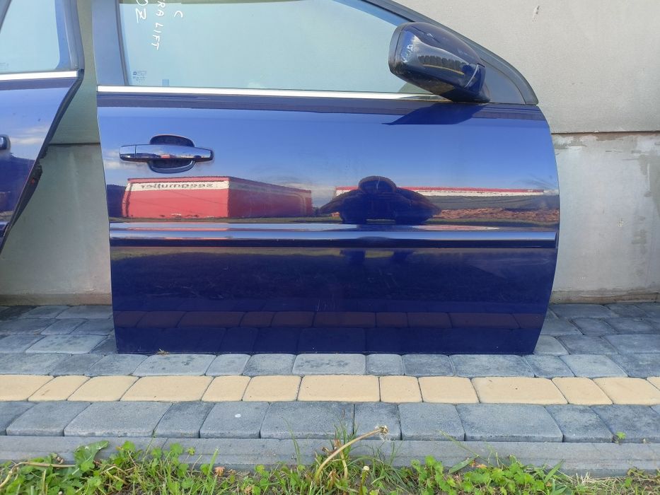 Opel Vectra C Z20Z drzwi prawy przód prawe przednie