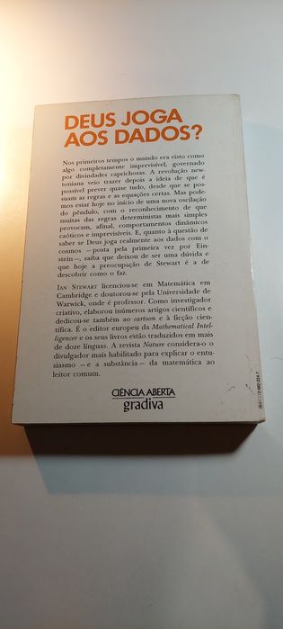 Deus Joga aos Dados - Ian Stewart (1991)