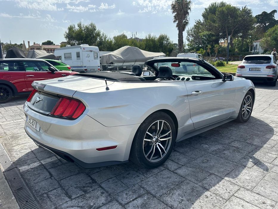 Ford Mustang Cabrio 2.3 Ecoboost 320 cv