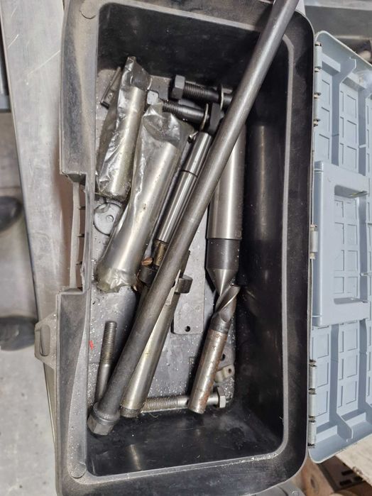 Фрезерний станок по металу FDB DM45LV