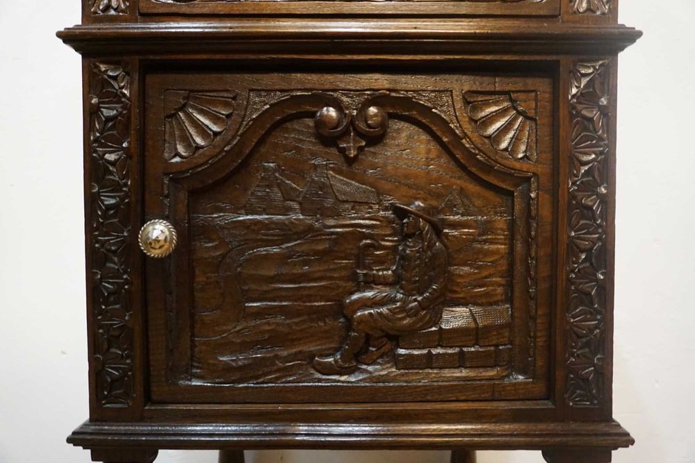 STARA SZAFKA BRETROŃSKA stolik nocny bogato rzeźbiona