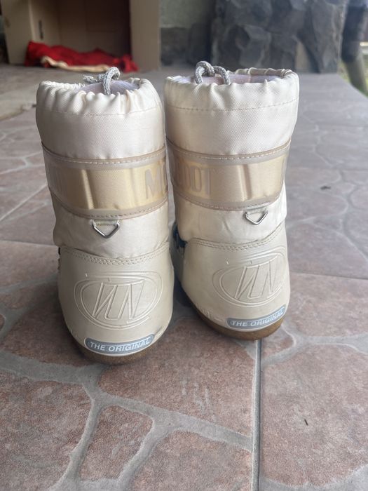 Moon boot дитячі