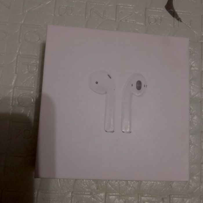 Бездротові навушники