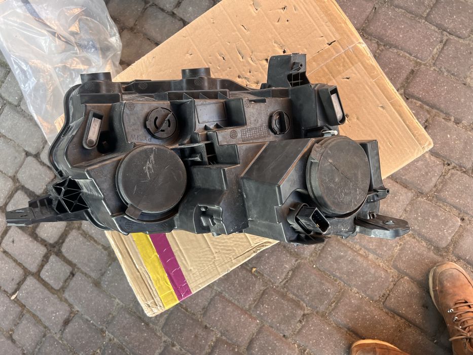 Toyota proace reflektor lampa