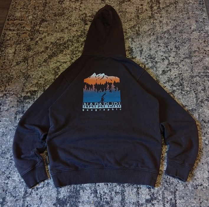 Худі napapijri Box logo, з великим логотипом на спині, в коричневому кольорі weekend offender