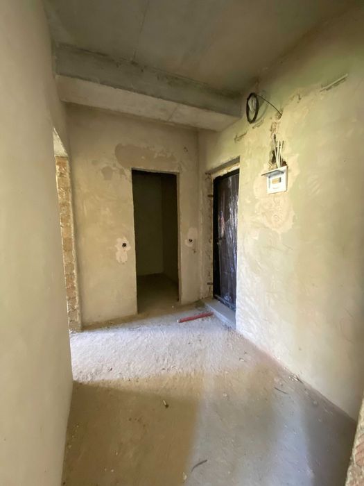 Здана НОВОБУДОВА в центрі міста