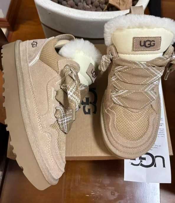 UGG Lowmel/Sand R.41