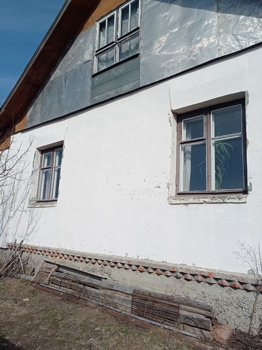 Будинок в Старому Білорусі в житловому стані.