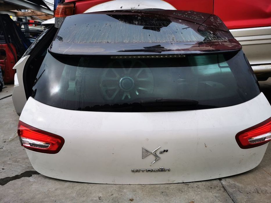 Tampa da mala Citroen DS5 do ano 2014