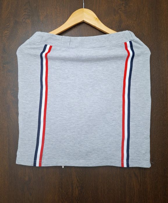 By o la la..! Komplet spódniczka + bluza r. S