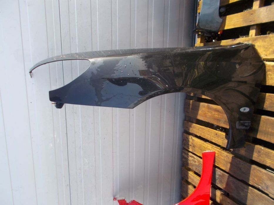 PEUGEOT  607  BŁOTNIK PRZÓD LEWY CZARNY EXLD