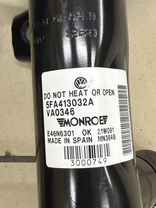 Адаптивні амортизатори стойки  DCC vw golf 7 passat arteon   skoda