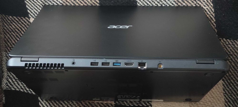 Ноутбук Аcer Aspire E1 570.